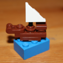 LEGO Boat Micro Build